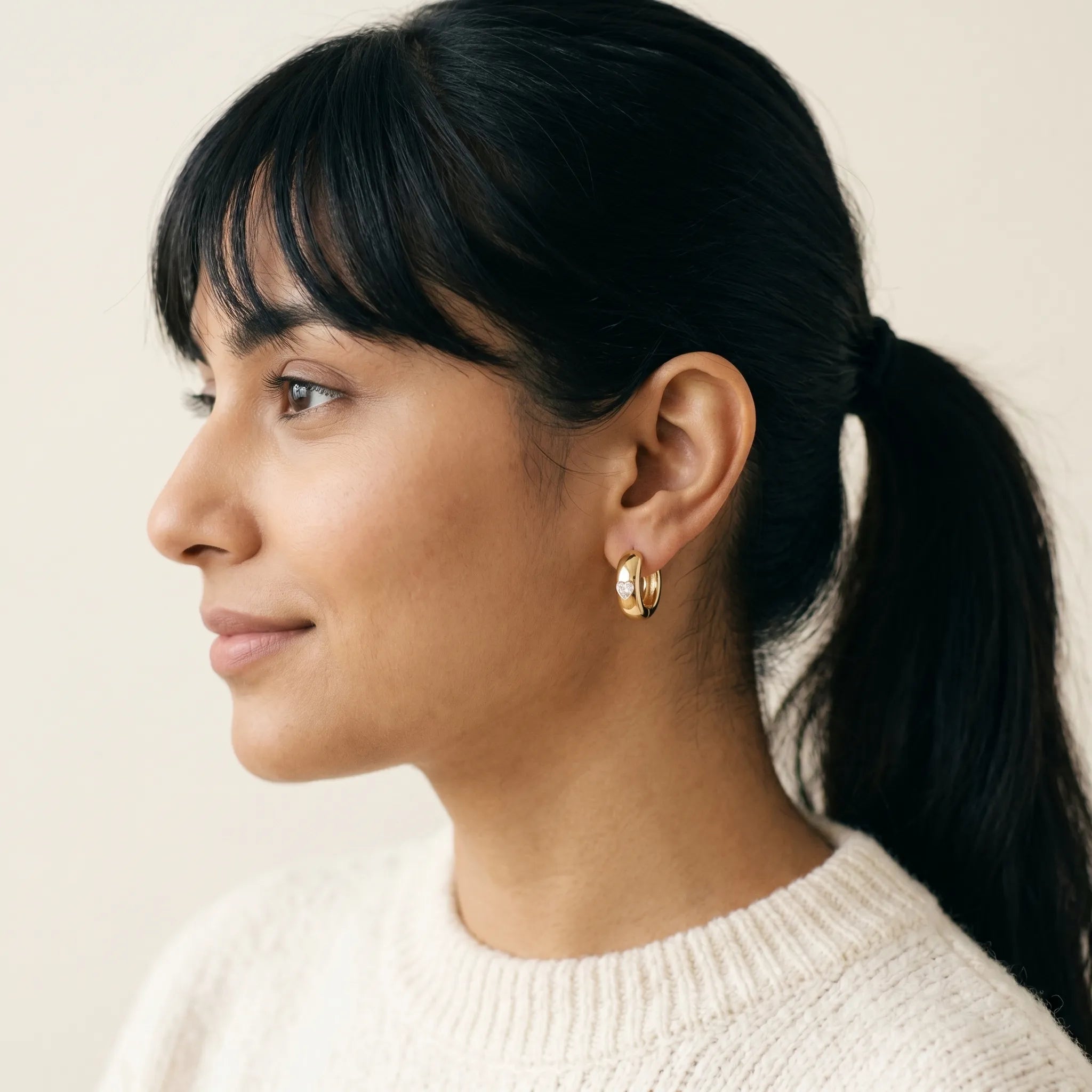 Amour Heart Huggie Hoops – 18K Gold Plated