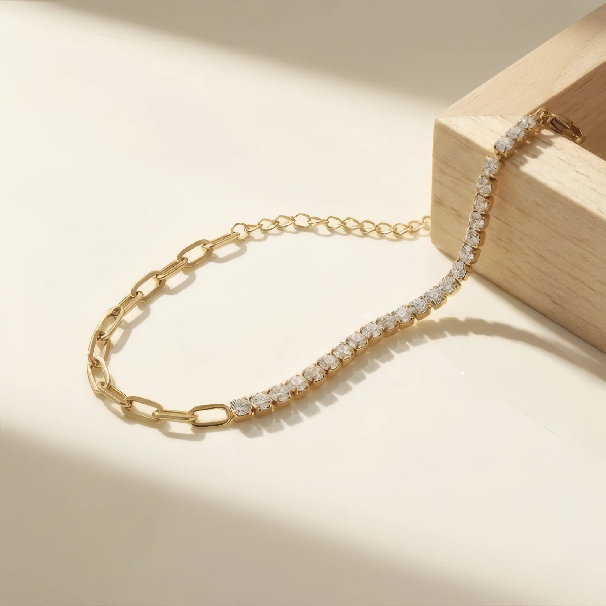 Crystal Link Hybrid Bracelet – 18K Gold Plated
